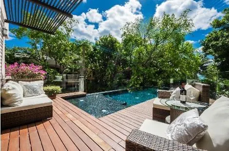 Amazing Hacienda For 14 Guests! Steps To The Beach! Playa del Carmen Villa