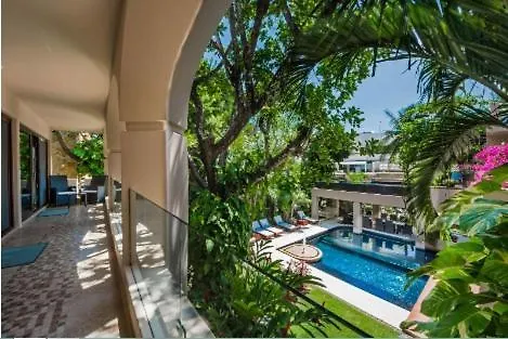 Amazing Hacienda For 14 Guests! Steps To The Beach! Playa del Carmen Mexico